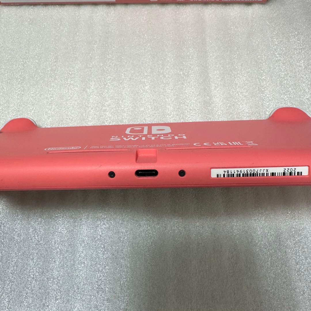 Switch lite コーラル　本体