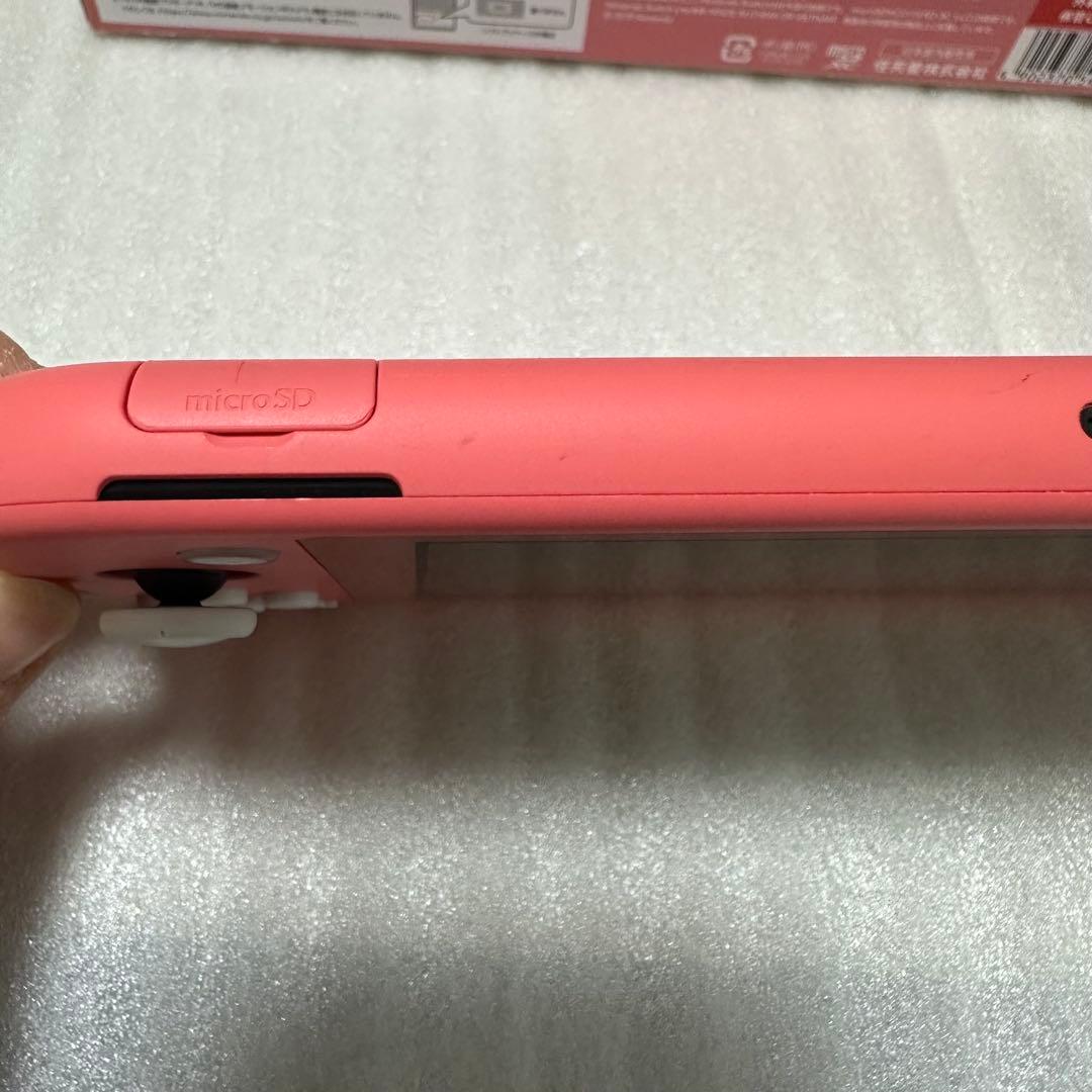 Switch lite コーラル　本体