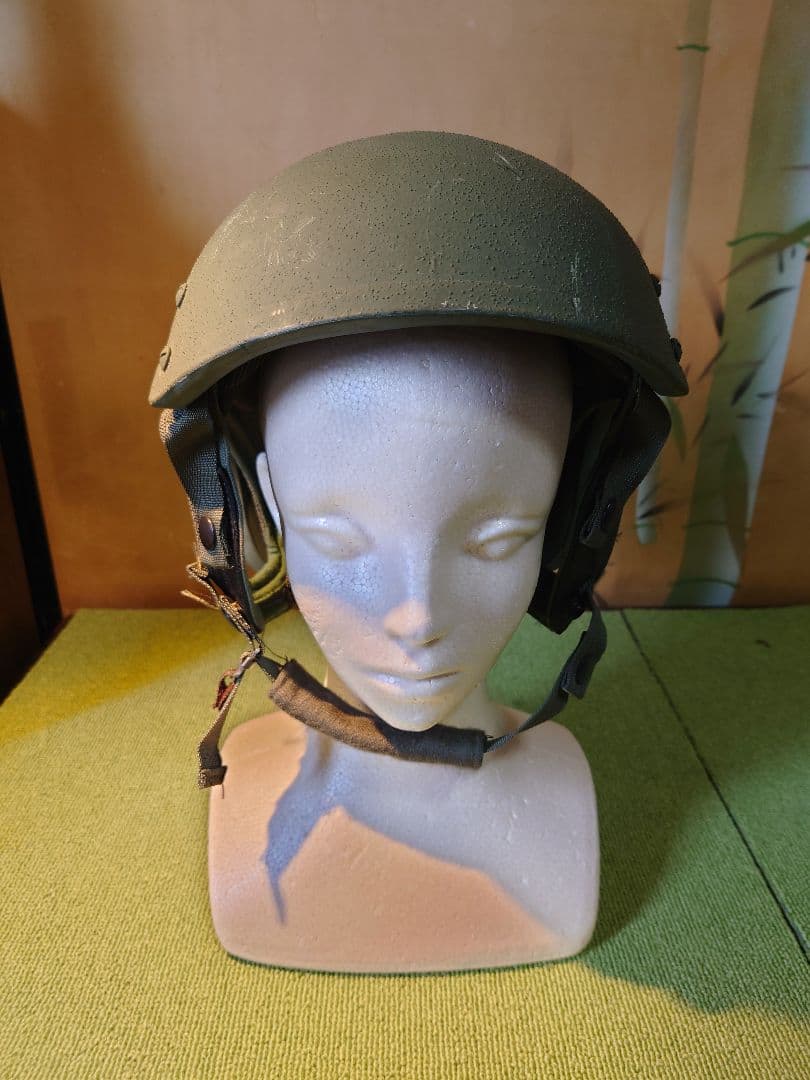 実物　米軍放出品　CVCタンカース　DH-132Bハイカット防弾ヘルメット
