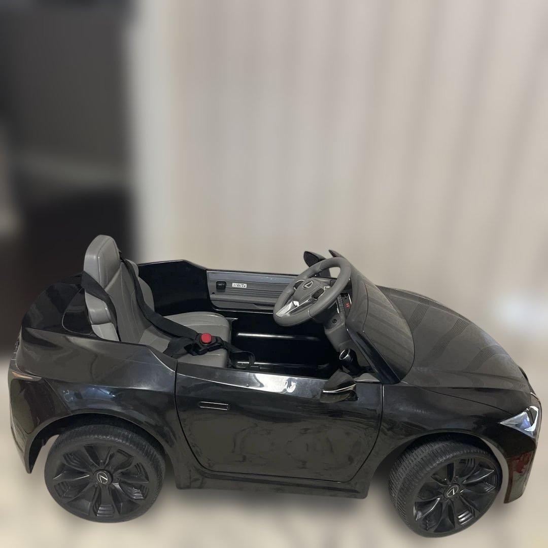 良品　乗用ラジコン レクサス（LEXUS）LC500 電動ラジコン　ウェディング