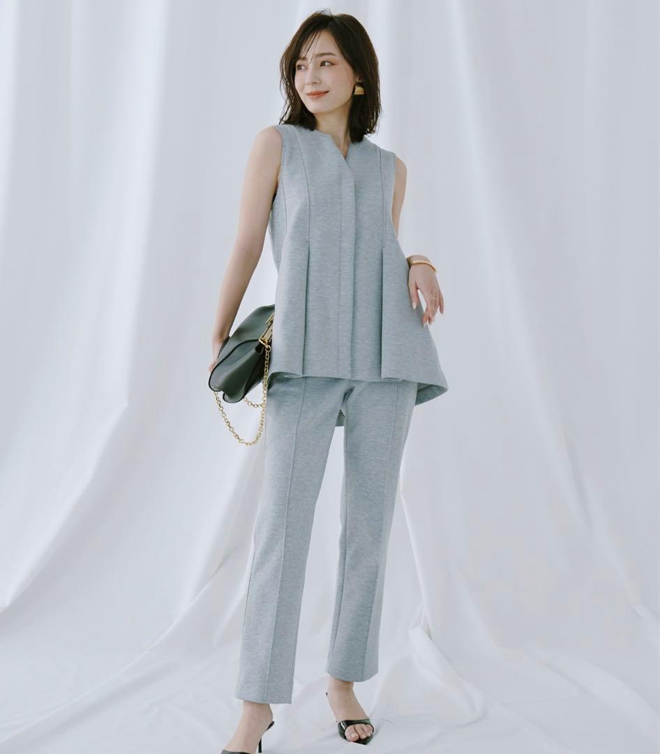 最終値下げ【新品未使用】anuans タックフレアカットベスト　グレー