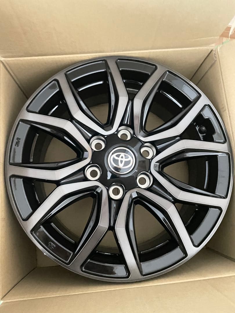 トヨタ　ハイラックスGR 18インチ アルミホイール 1本