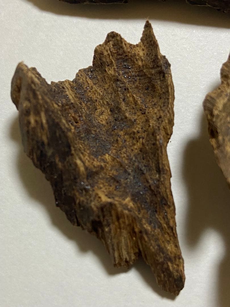 沈水沈香木詰め合わせ　10g