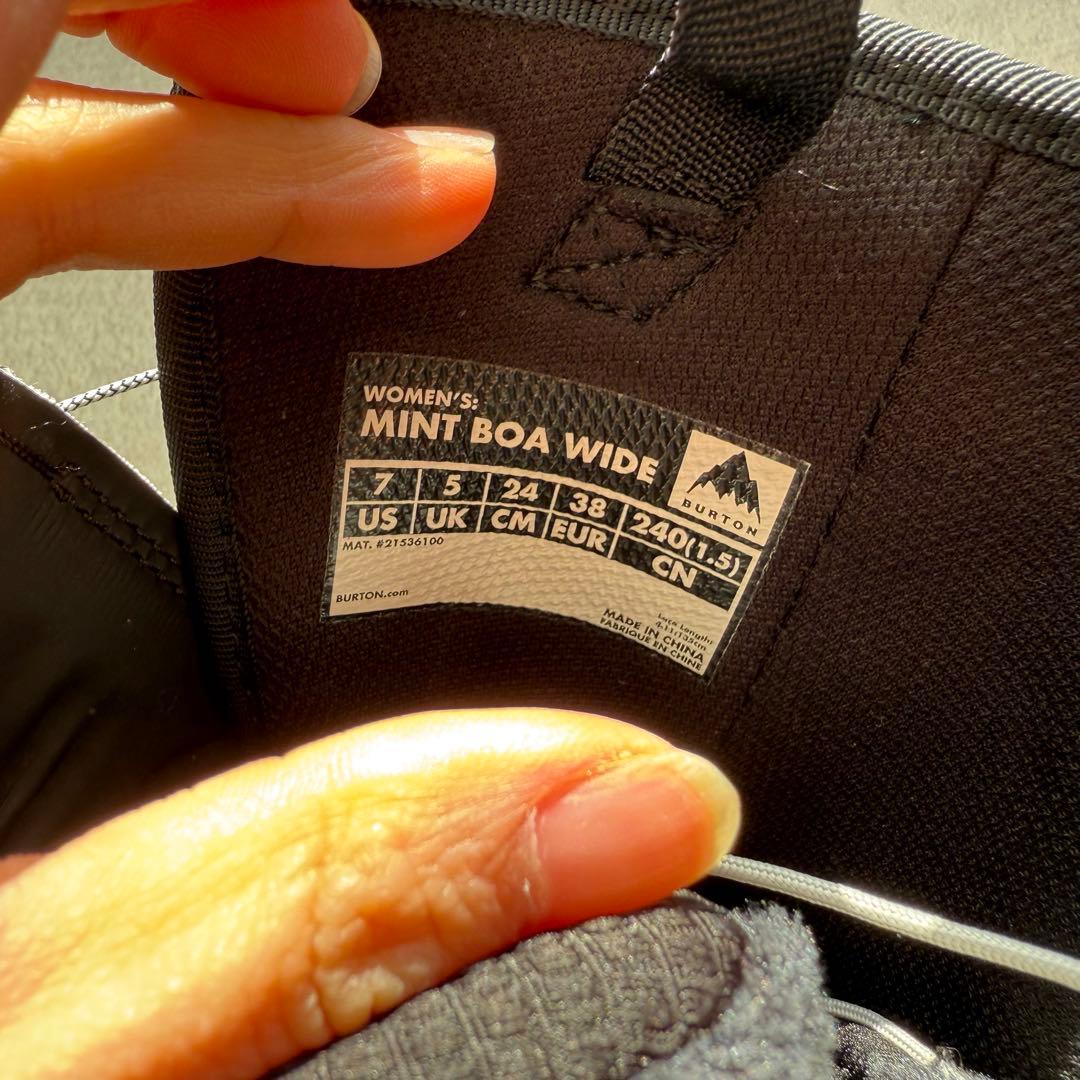 セール スノーボード4点セット Burton 板 ブーツ ビンディング ケース