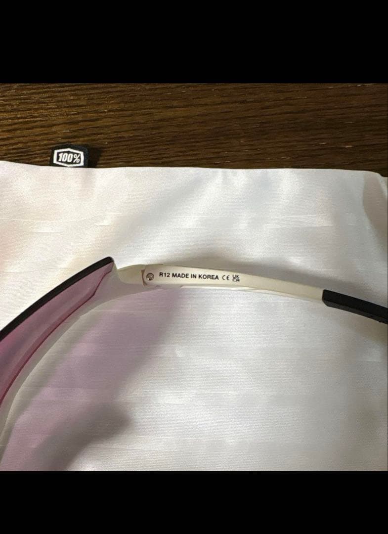 ワンハンドレッド　100% サングラス