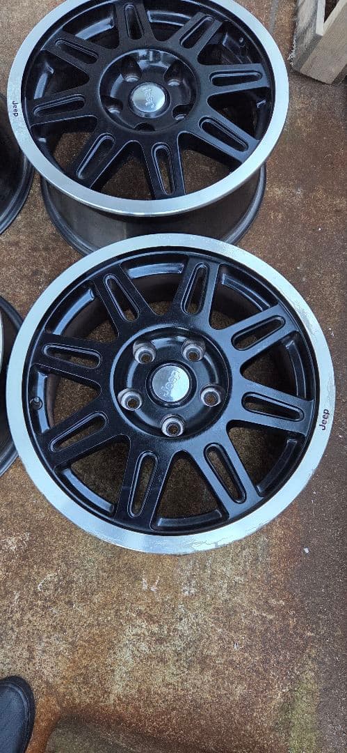 ジープラングラー純正OP17インチ 7.5J +50.8/43.8 PCD127