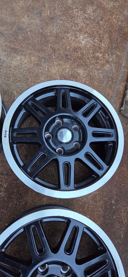 ジープラングラー純正OP17インチ 7.5J +50.8/43.8 PCD127