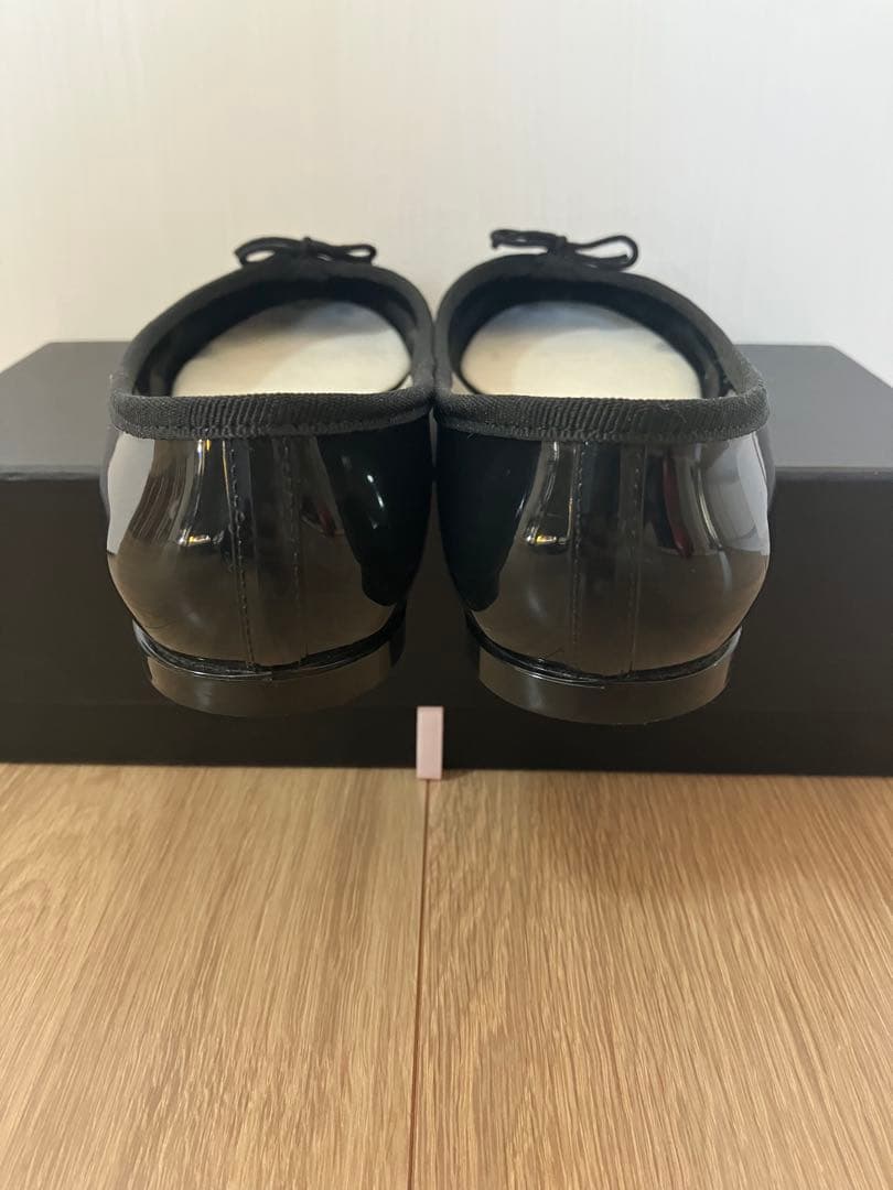 お値下げ★【新品】Repetto ブラック エナメル バレエシューズ37箱タグ付