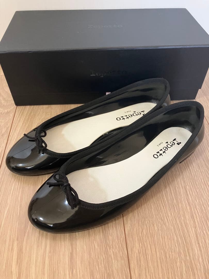 お値下げ★【新品】Repetto ブラック エナメル バレエシューズ37箱タグ付