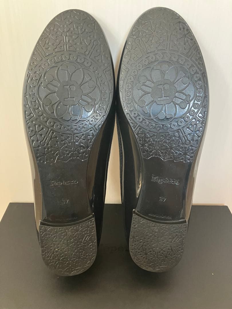 お値下げ★【新品】Repetto ブラック エナメル バレエシューズ37箱タグ付