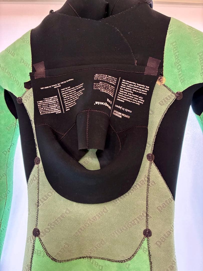 patagonia セミドライスーツ　レディース