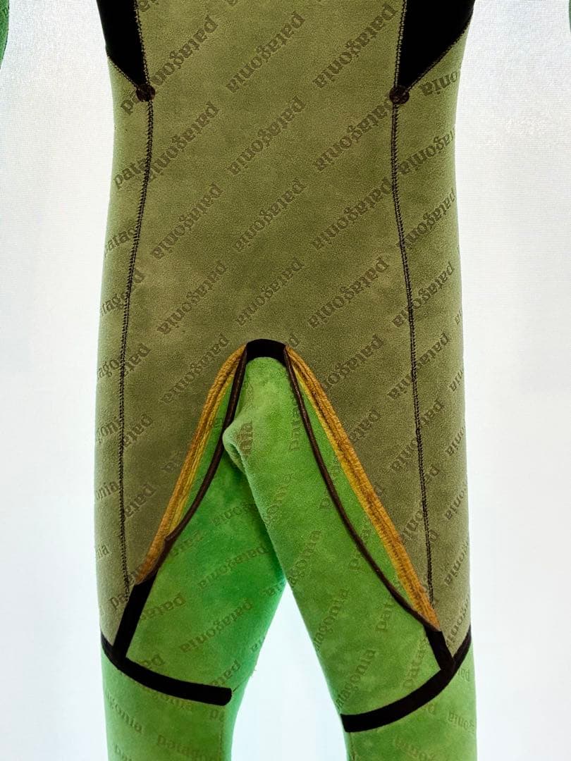 patagonia セミドライスーツ　レディース