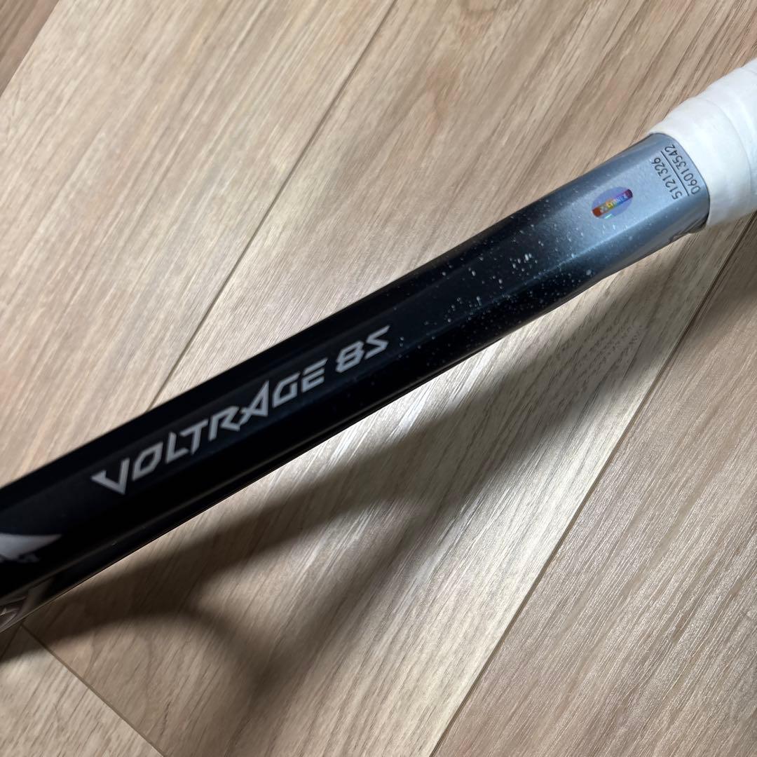 ヨネックス VOLTRAGE 8S テニスラケット UL-1 ソフトケース付き
