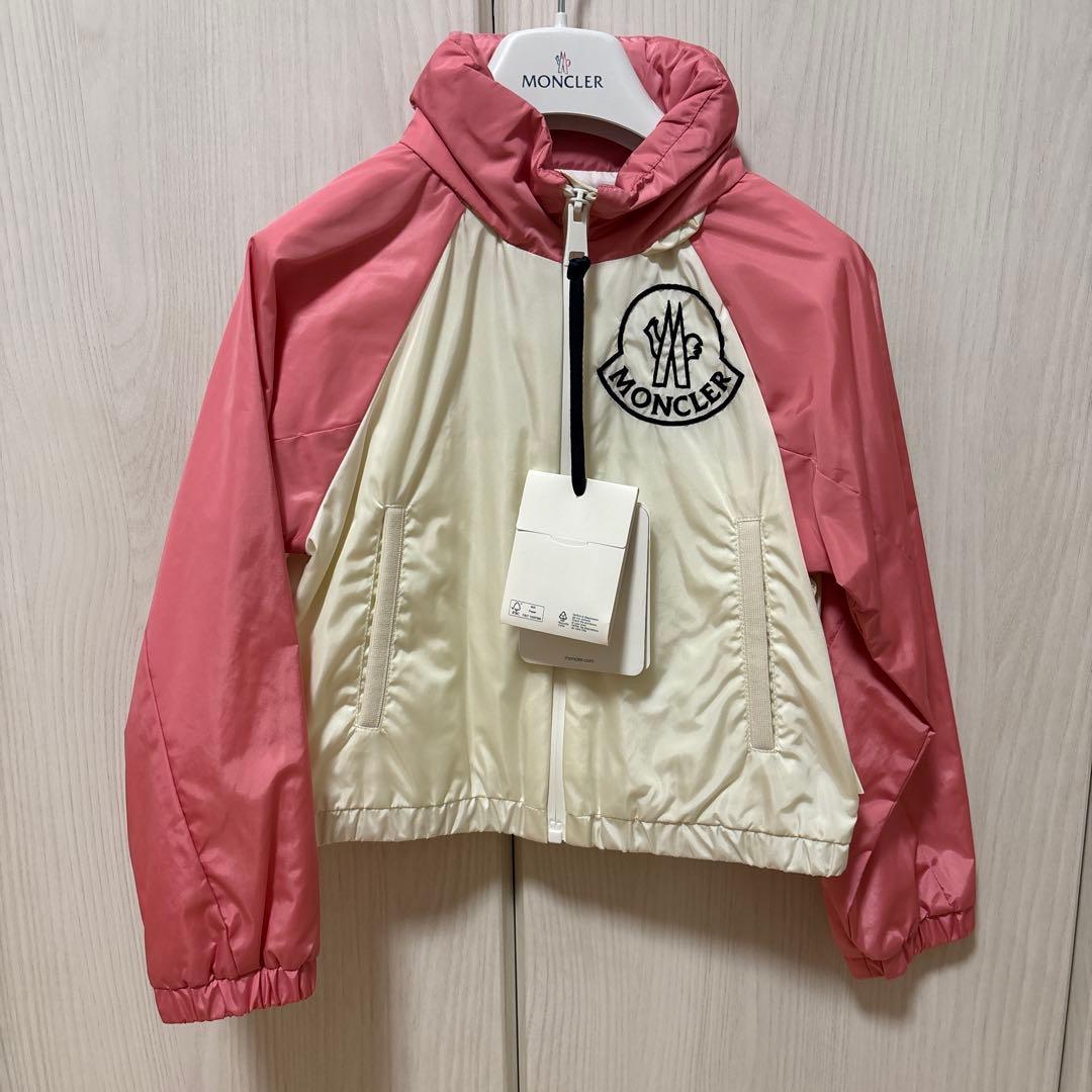 モンクレール　アンファン　ジャケット　アウター　女の子　116 6anni