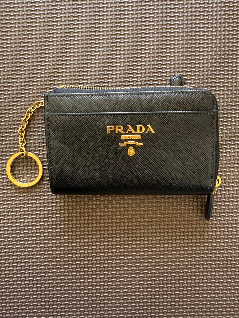 PRADA プラダ サフィアーノケース キーケース ICチップ 極美品