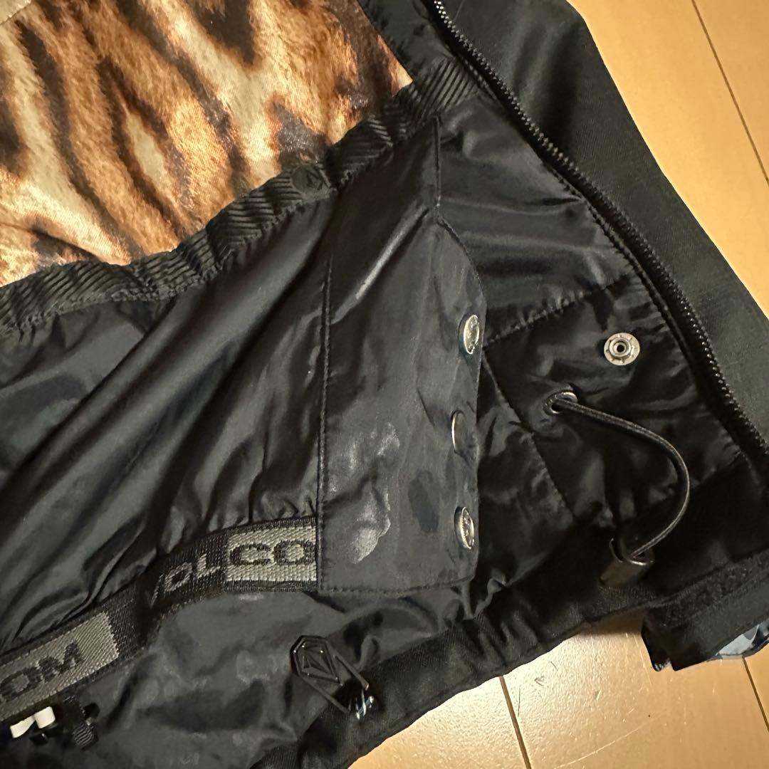 スノーボード ウエア レディース volcom size M ブラック