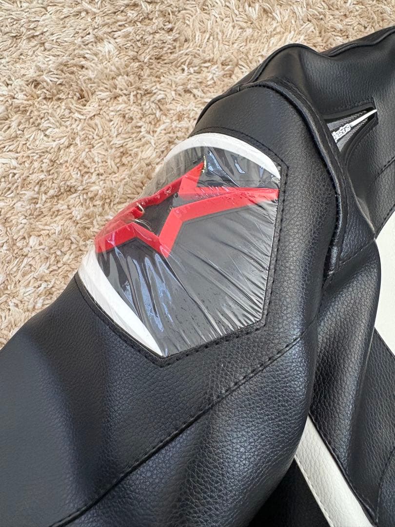 Alpinestars MotoGP PUレザージャケット 黒/白