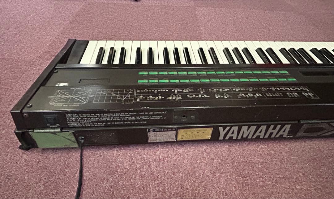 最終値下げ【YAMAHA DX7 デジタルシンセサイザー】中古品