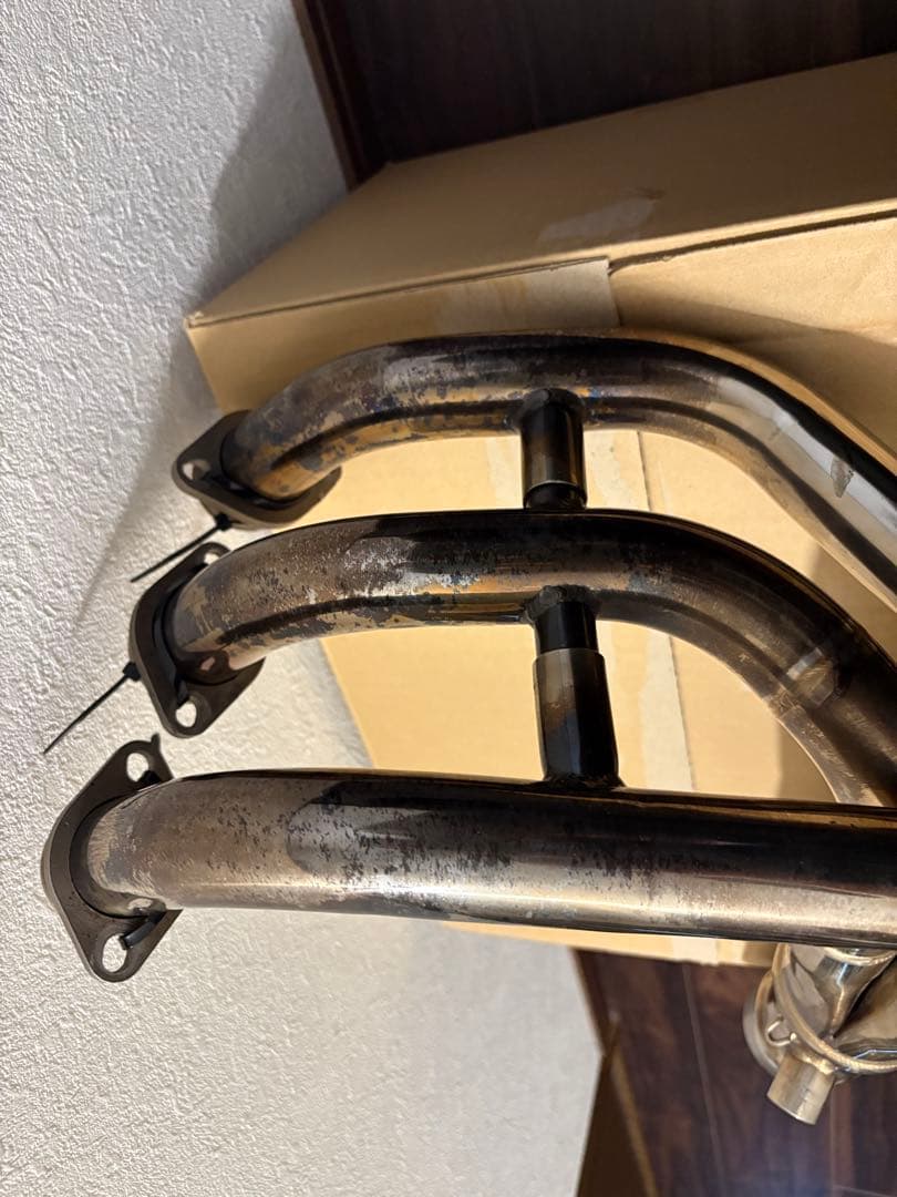 勝手にBlack Friday！ヤマハXSR900 LCIマフラー チタン