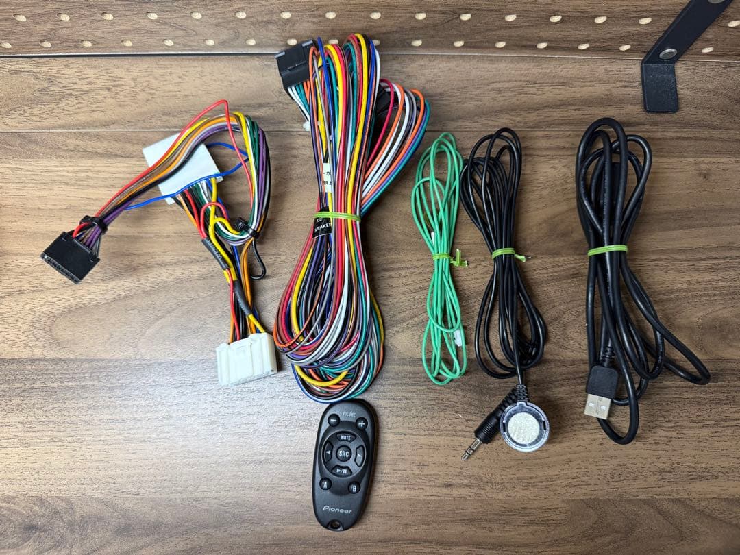 【チャーリーK】カロッツェリア　DEQ-1000A-MZ