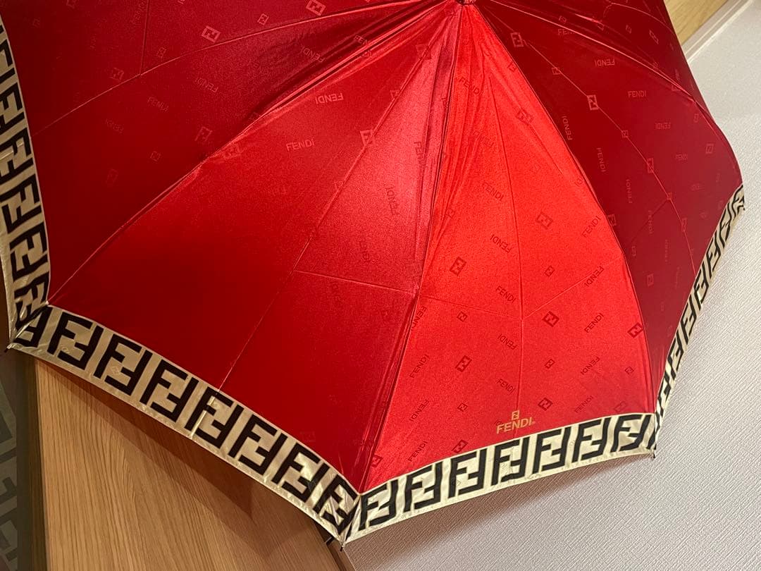 ブランドショップRMM様FENDI フェンディ ズッカ柄 折りたたみ傘 2本