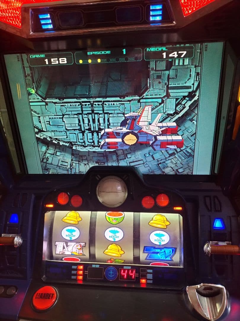 パチスロ実機レア　機動戦士ガンダム〜めぐりあい宇宙編〜不要機　最終値下げ