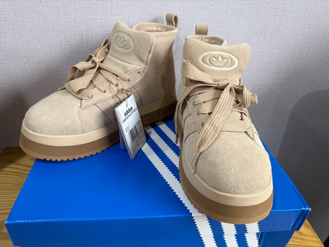 【新品】adidas キャンパス 00sウィンター ミッドシューズ 24.5cm