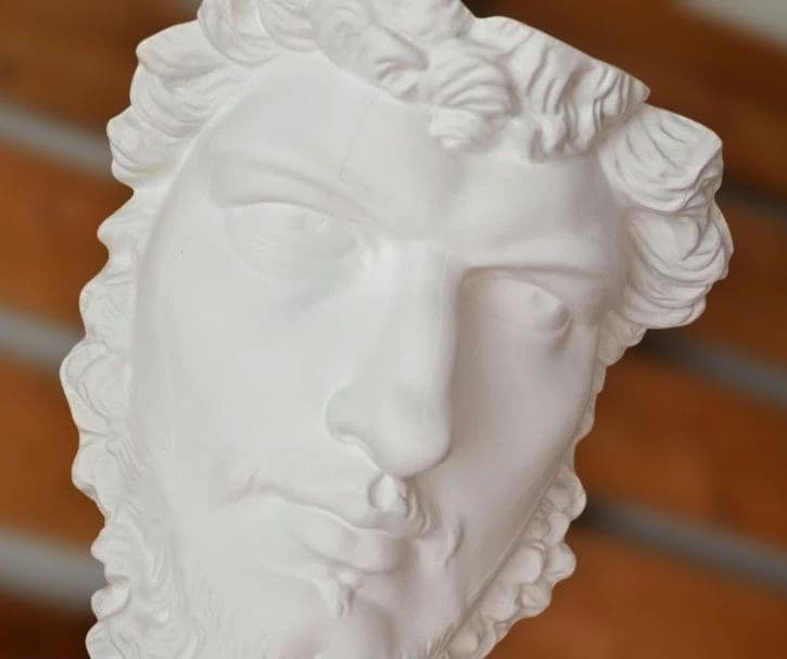 石膏像（ルキウス・ウェルス帝）半面