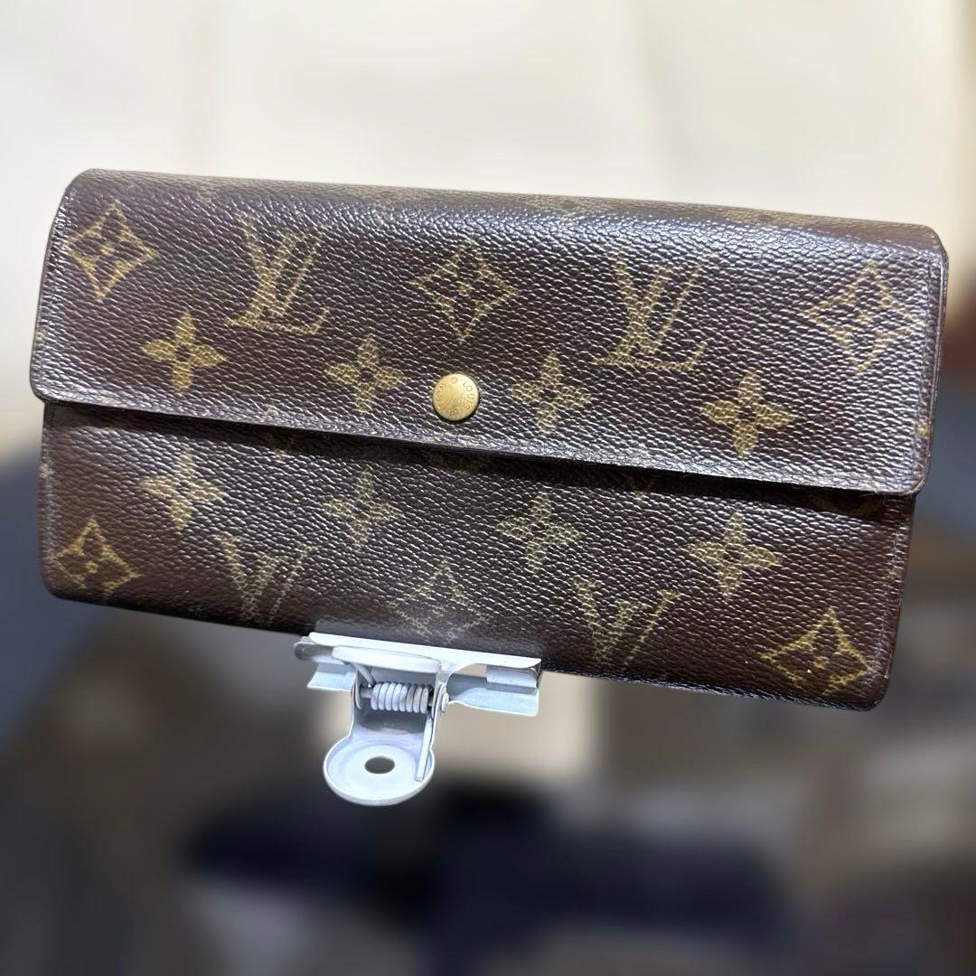 ⑧☆良品☆カード6枚タイプ♪サラ長財布