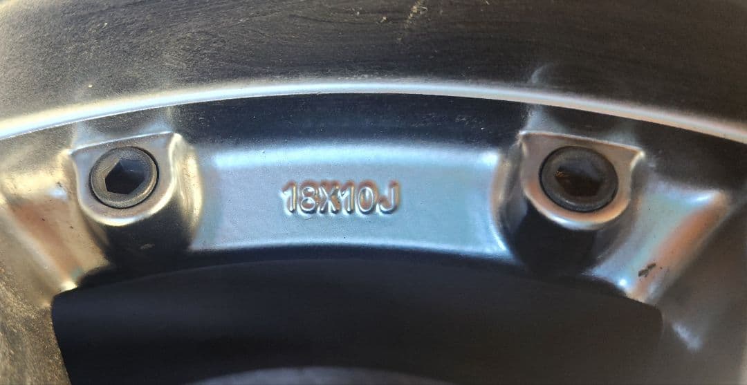 12月16日まで、ポルシェ用　18インチ ホイール①②　2本/4本　PCD130