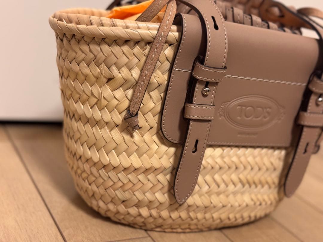 ※値下げ【美品】TOD'S かごバッグ　完売商品
