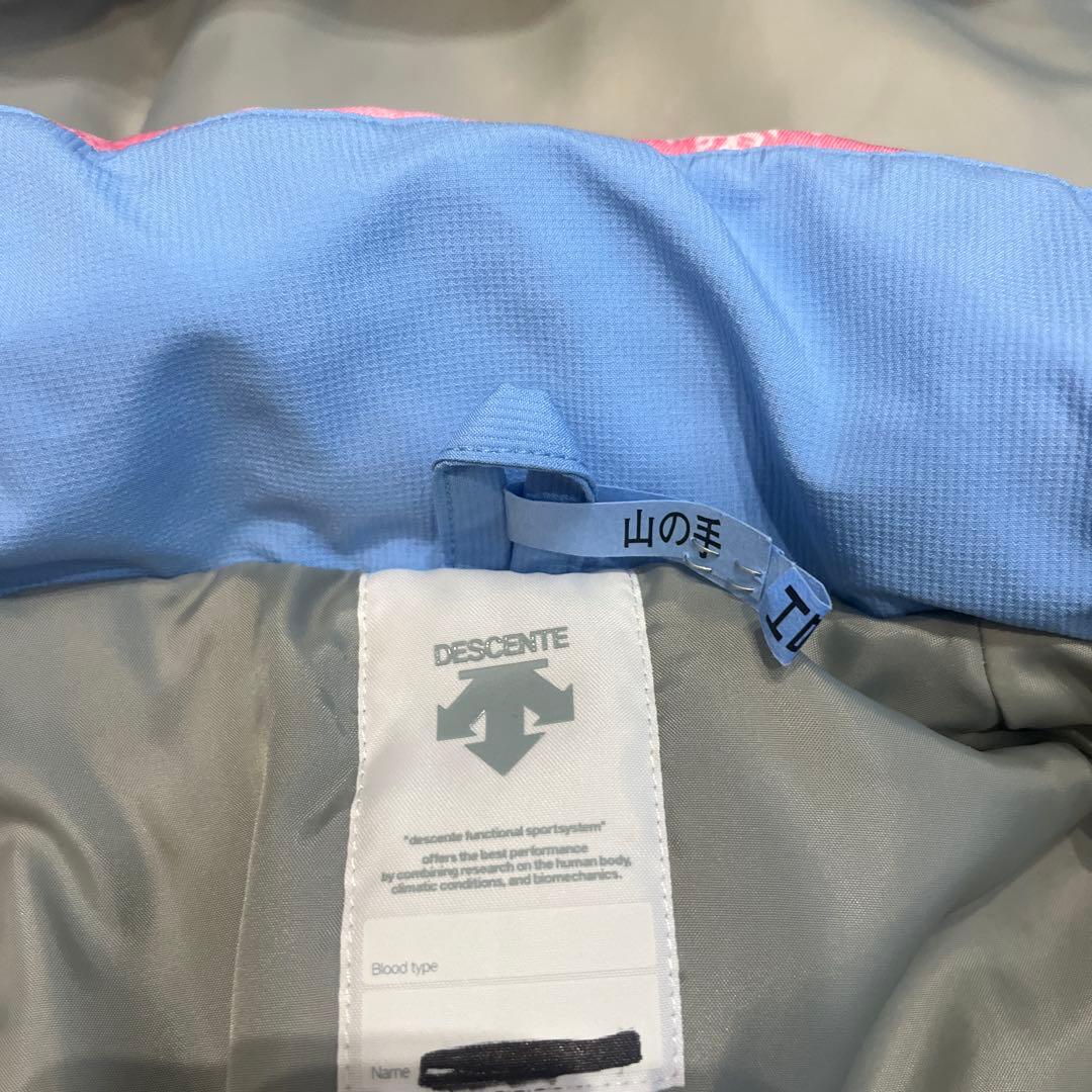 デサント　美品　　セットアップ　上下　スキーウェア　160 女の子