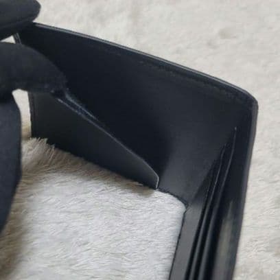 ペッレモルビダ　限定オールブラック コンパクトウォレット 折り財布　本革