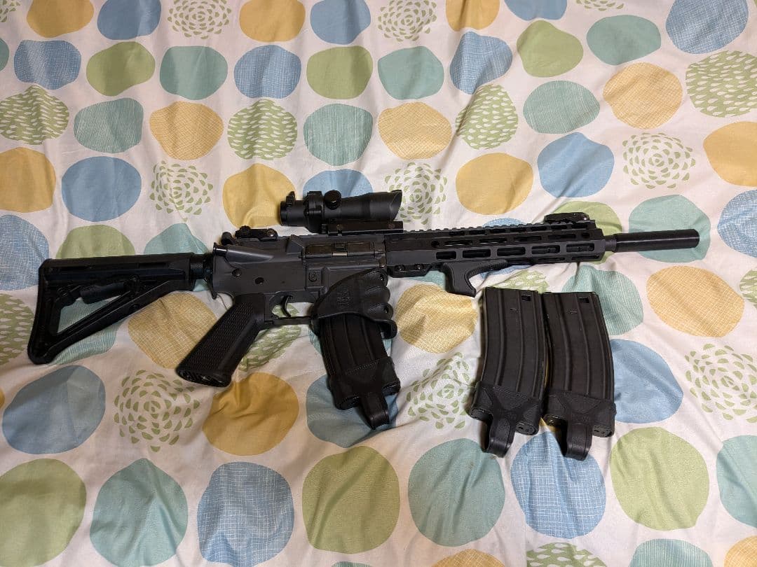 東京マルイ スタンダード電動ガン M４Ａ１ 民間ＡＲ１５風カスタム