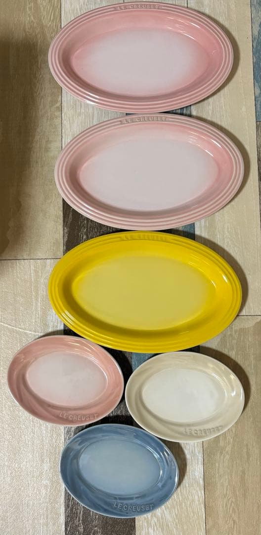 ル・クルーゼ レジェオーバルプレート 25cm 3枚 ブーケミニオーバル3枚