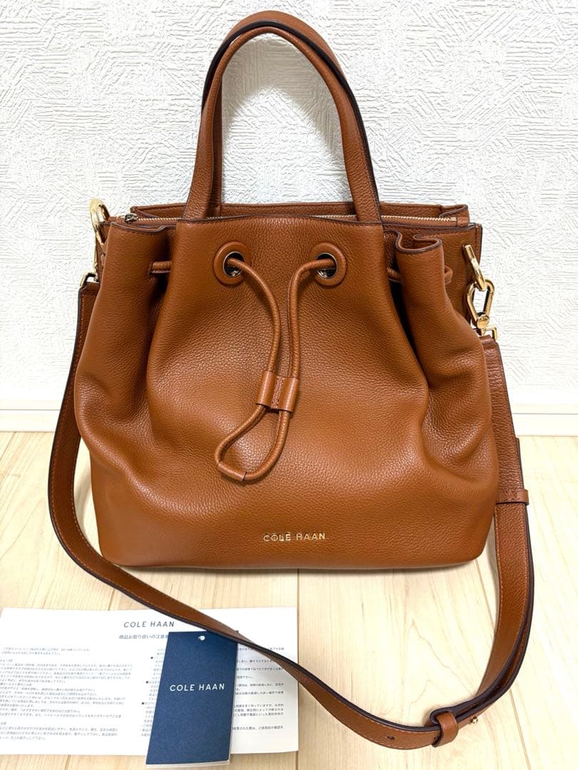 Cole Haan コールハーン レザー 2WAY ショルダーバッグ 斜めがけ可