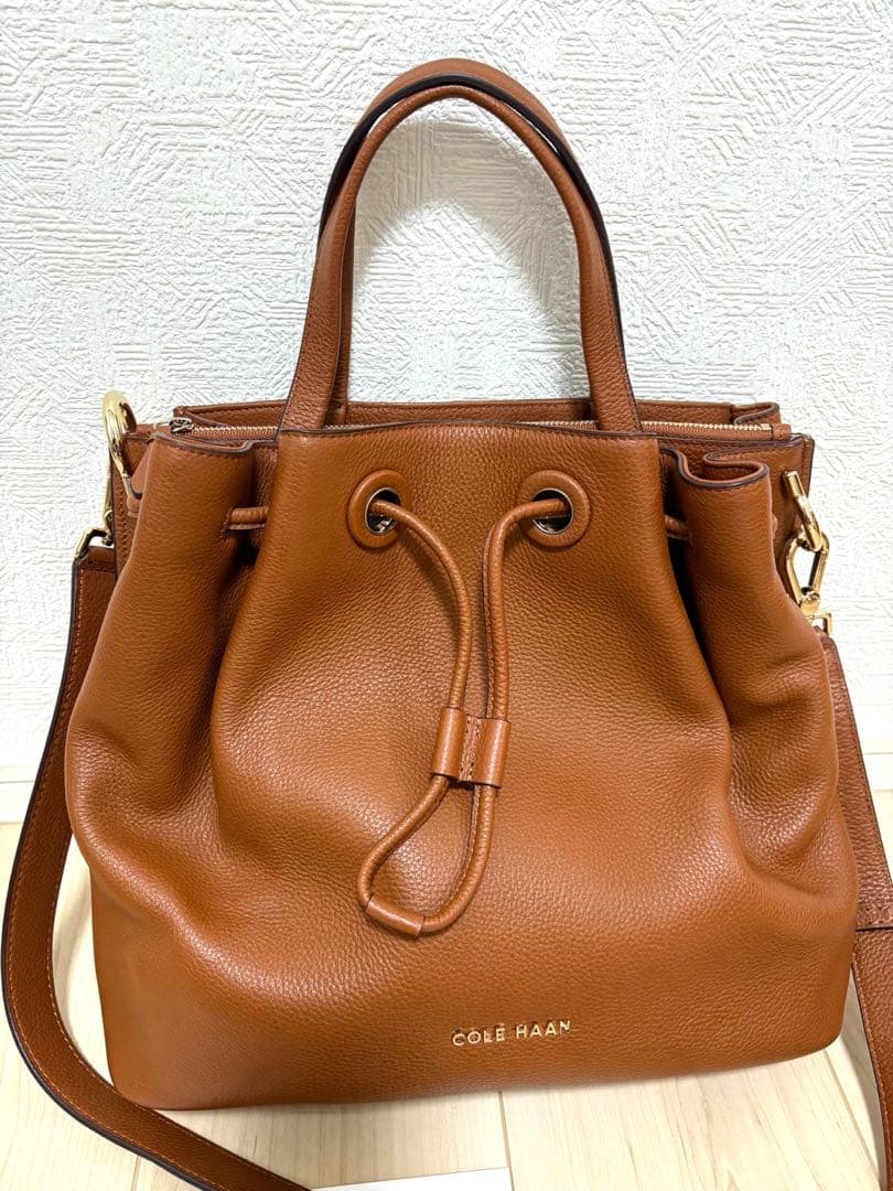 Cole Haan コールハーン レザー 2WAY ショルダーバッグ 斜めがけ可