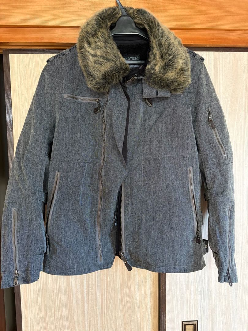 POWERAGE グレー ジャケット ファー付き