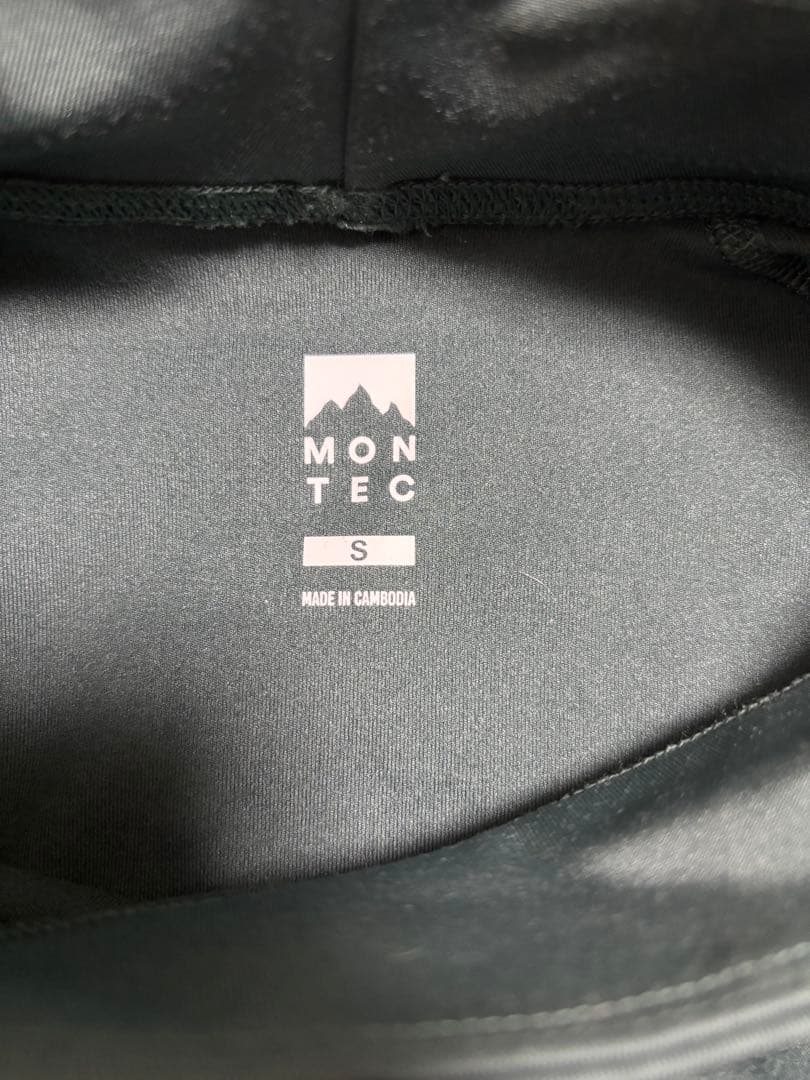 MONTEC ベースレイヤートップ
