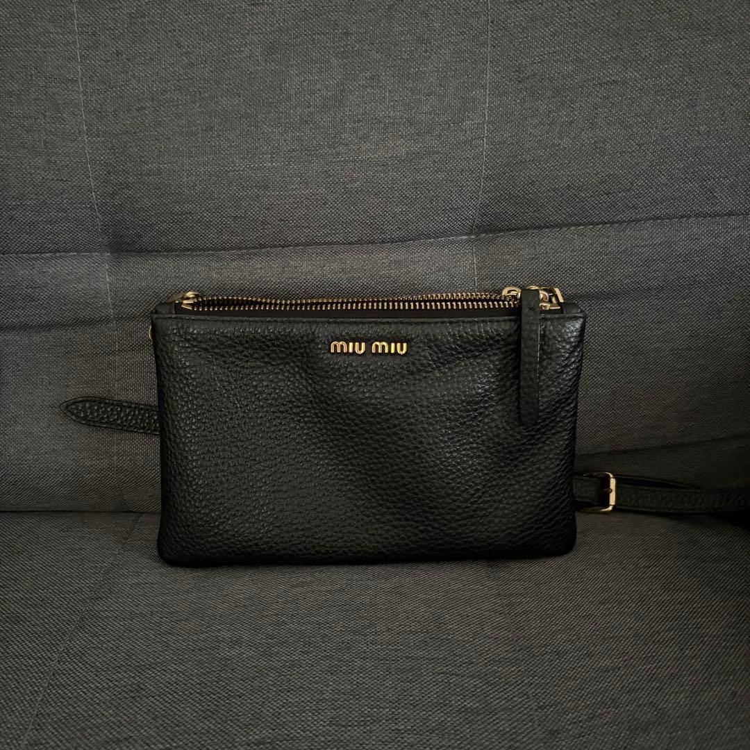 M*5様 【39500円から大幅値下げ】MIUMIU ブラックレザー ショルダー