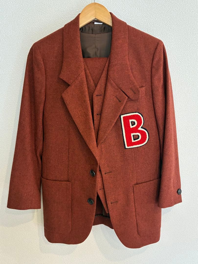 Umit Benanブラウン Bマーク付きフォーマルスーツ(セットアップ)