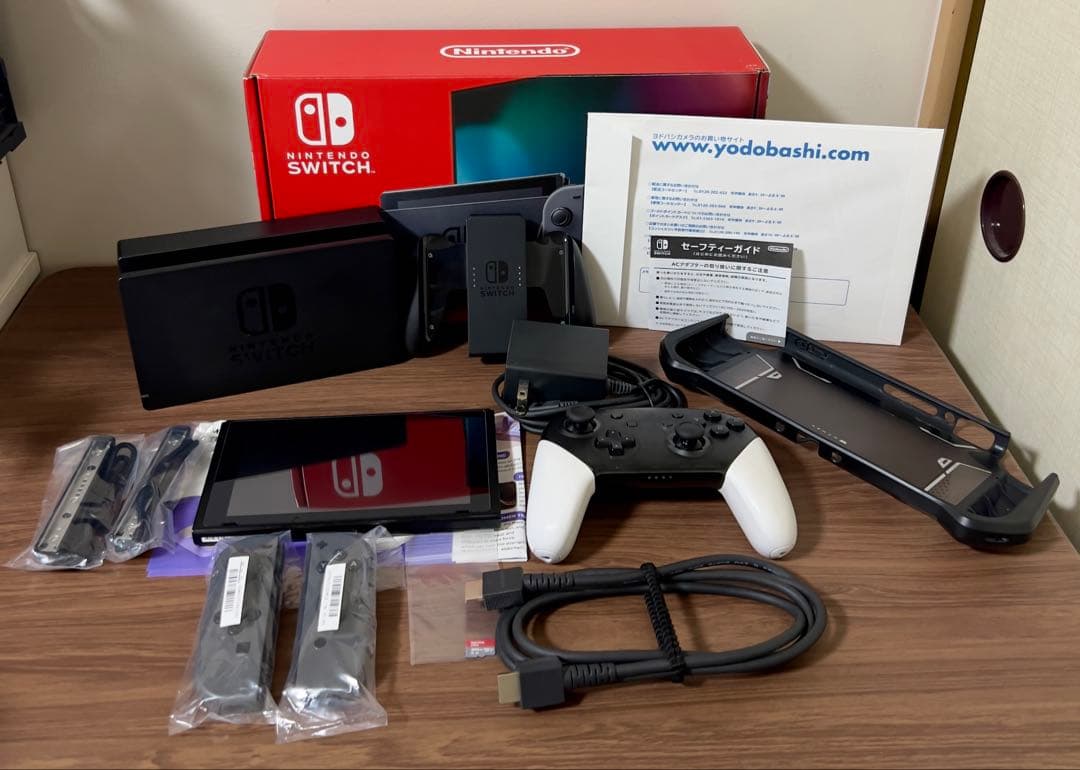 S*p様 Nintendo Switch 本体 グレー　セット