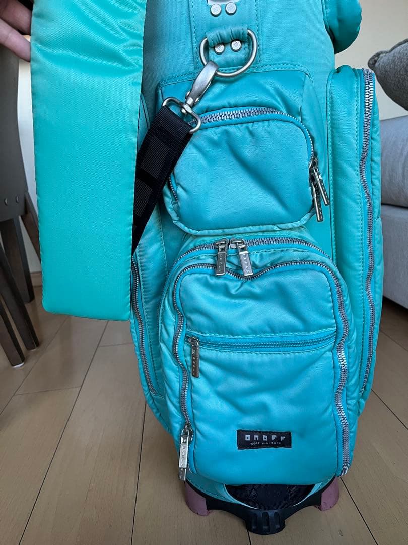 大人気良品ONOFF オノフ カートキャディバッグ 9型軽量メンズ　レディース