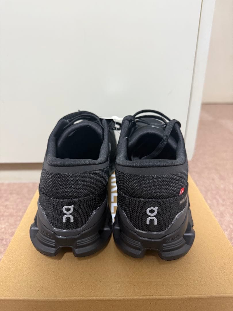 on ランニングシューズ