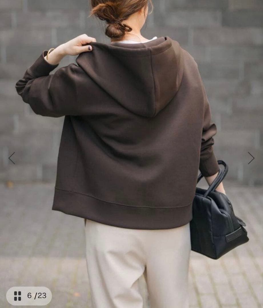 新品　未使用品　Spick and Span ストレッチジップフードパーカー