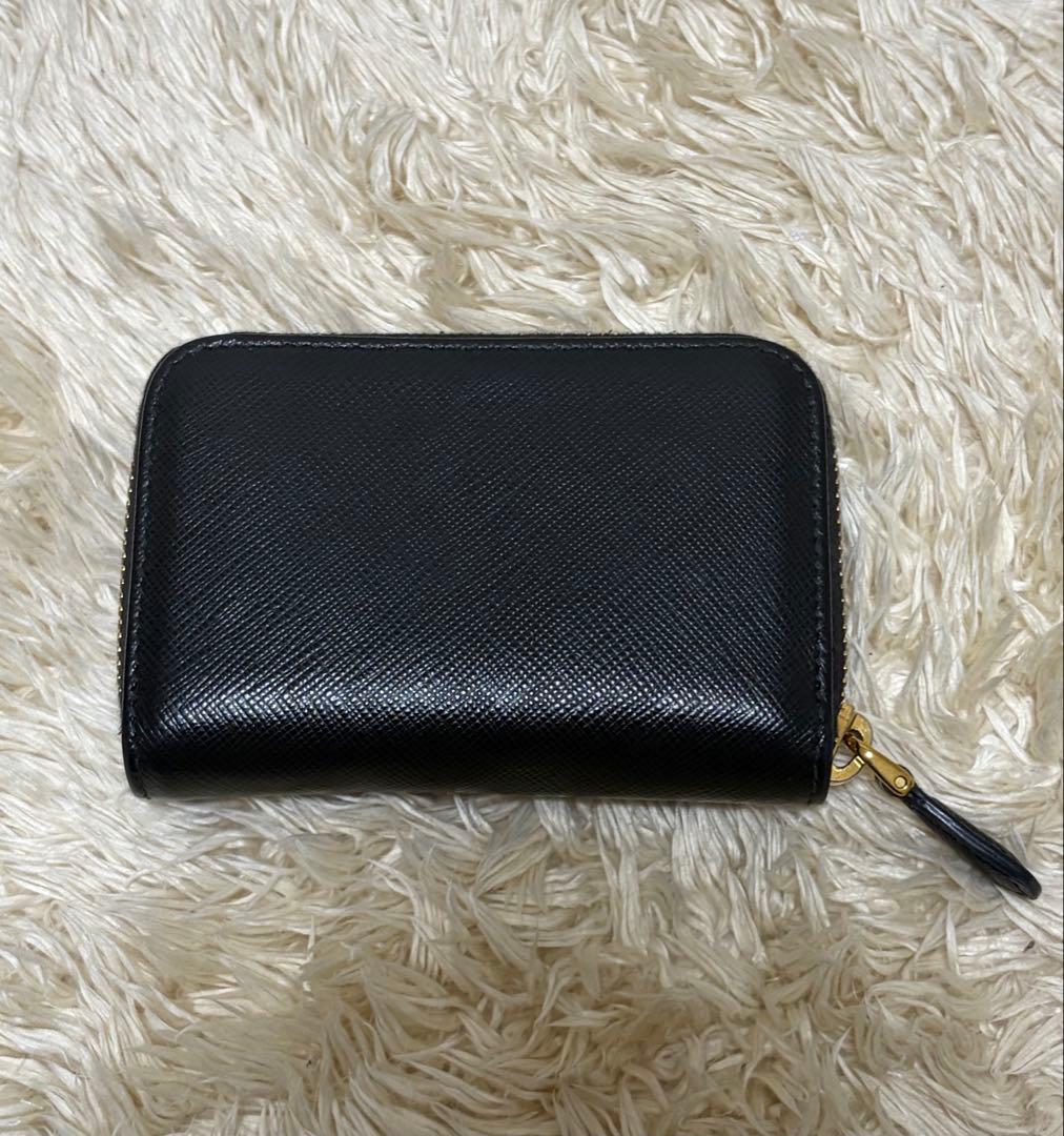 PRADA サフィアーノレザー ケース ブラック