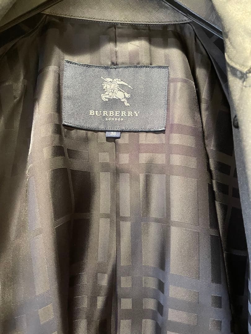 バーバリー　シルバーグレー トレンチコート ベルト付き