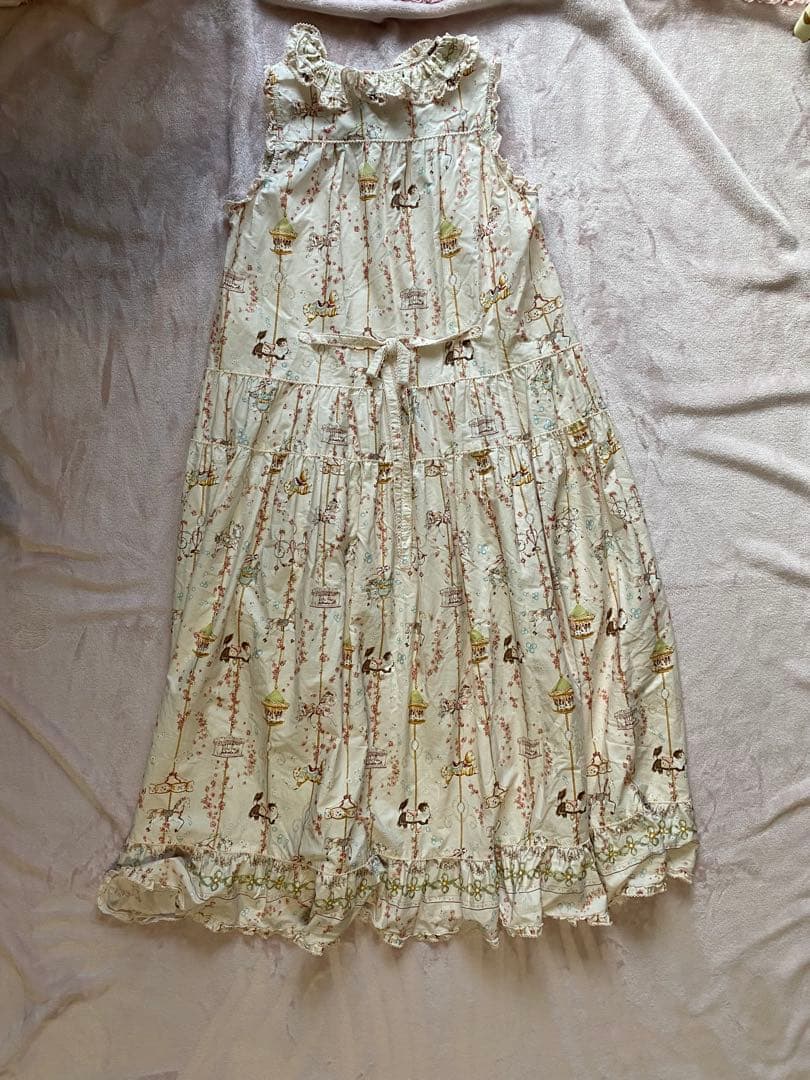 メリーゴーランドプリントワンピース