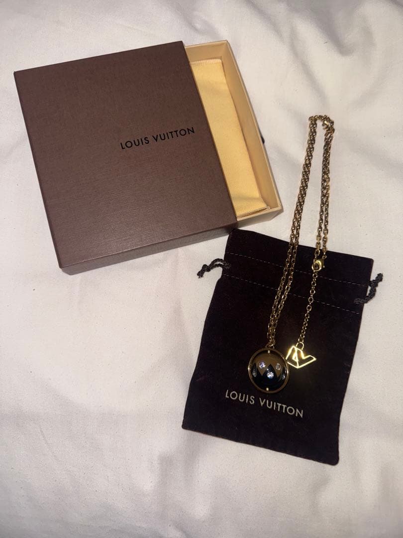 LOUIS VUITTON パンダンティフ マグネティック ネックレス