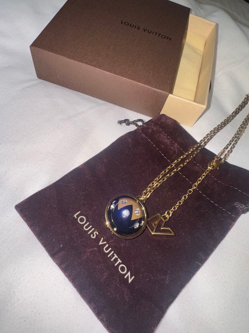 LOUIS VUITTON パンダンティフ マグネティック ネックレス